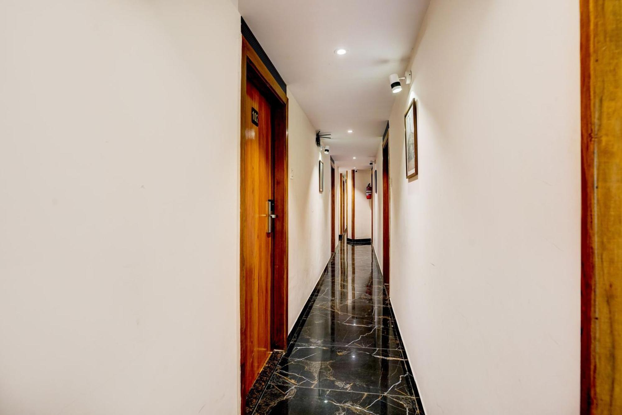 Super O Sakinaka Andheri Kurla Road 4* Bombay